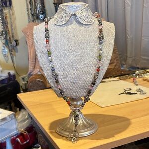 Elegant Multicolor Beaded Necklace